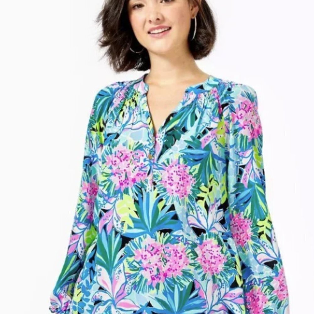 Lilly Pulitzer Elsa top in Onyx You me and Giraffee size Medium NWT